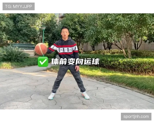 想知道运球变向规则如何在实战中合理运用? 想知道运球变向规则如何在实战中合理运用?